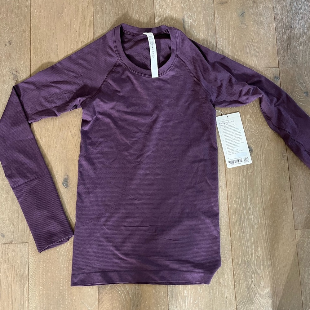 Lululemon long sleeve Tech shirt